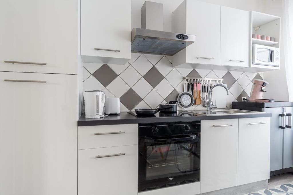 Le Petit Cocon - 150m De La - 3 Pers Appartement *